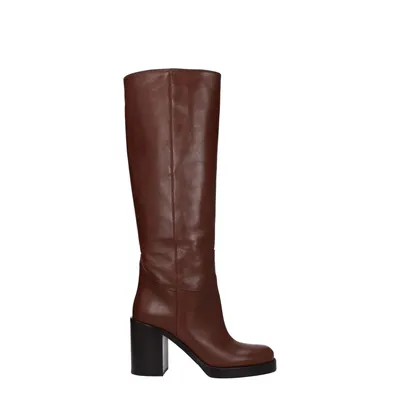 Prada ブラウンのブーツ Leather Knee-High Boots – Brown