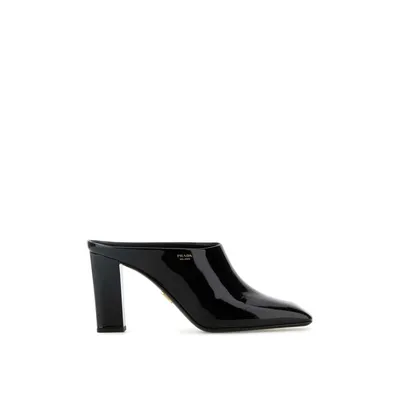 Prada ブラックのサンダル Leather Mules 85mm